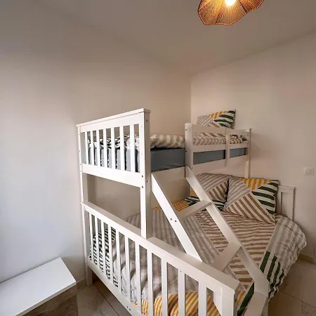 L'atelier Du Rocher - 5 People Apartment *